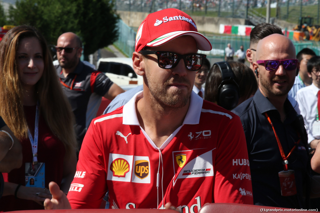 GP GIAPPONE, 08.10.2017- driver parade, Sebastian Vettel (GER) Ferrari SF70H