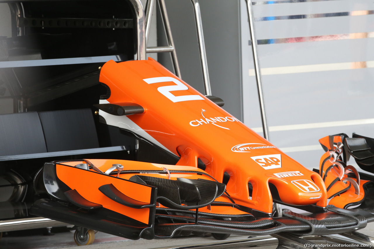 GP GIAPPONE, 05.10.2017- McLaren Honda MCL32 Frontal Wing