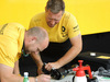 GP GIAPPONE, 05.10.2017-  Renault Sport F1 Team meccanici repairs pit stop pneumatic guns