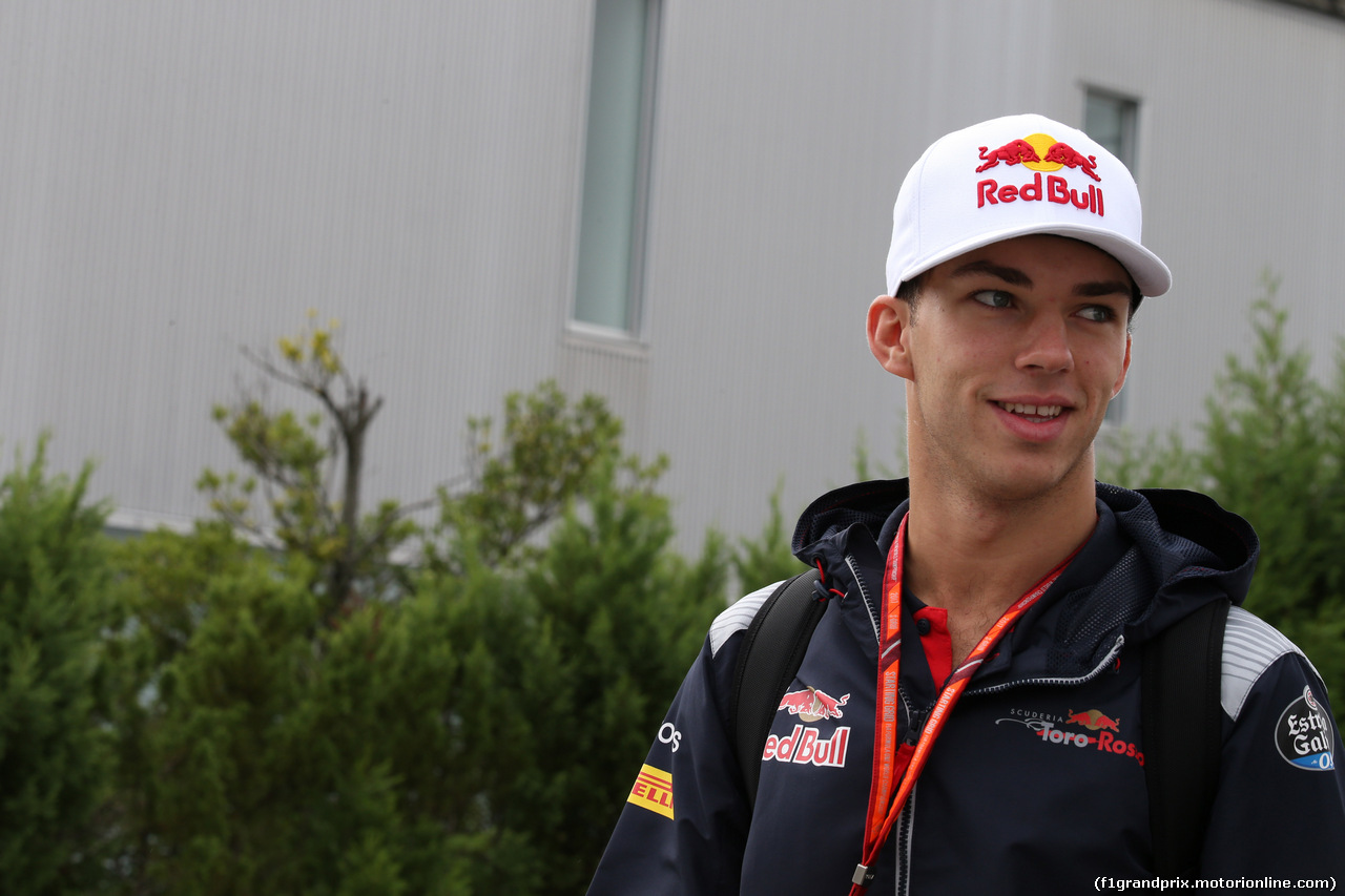 GP GIAPPONE, 07.10.2017- Pierre Gasly (FRA) Scuderia Toro Rosso STR12