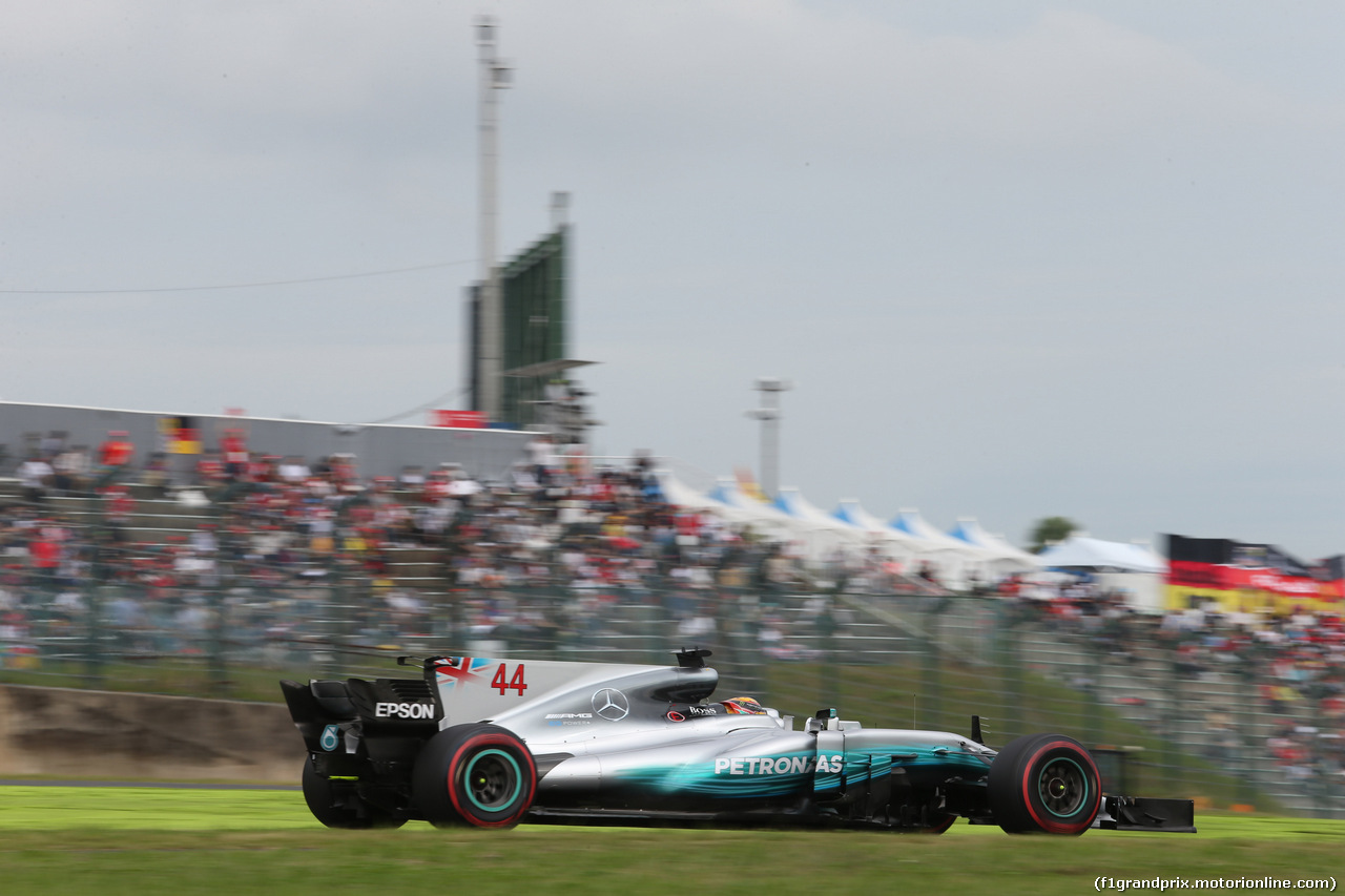 GP GIAPPONE, 07.10.2017- Prove Libere 3, Lewis Hamilton (GBR) Mercedes AMG F1 W08