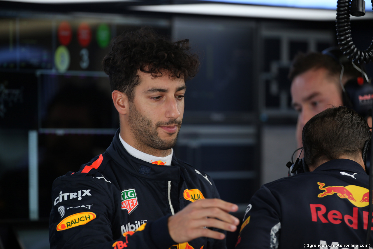 GP GIAPPONE, 07.10.2017- Prove Libere 3, Daniel Ricciardo (AUS) Red Bull Racing RB13