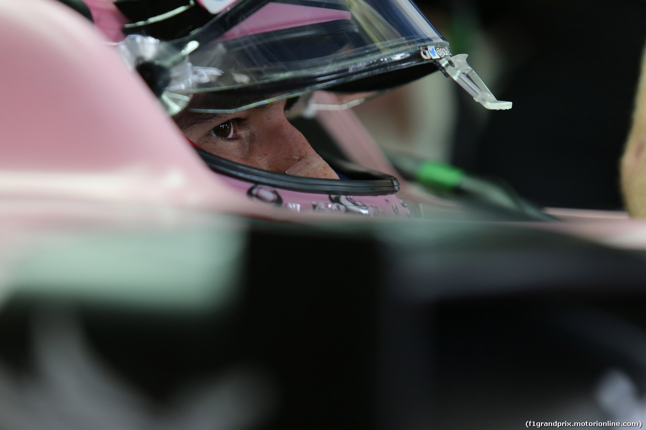 GP GIAPPONE, 07.10.2017- Prove Libere 3, Sergio Perez (MEX) Sahara Force India F1 VJM010
