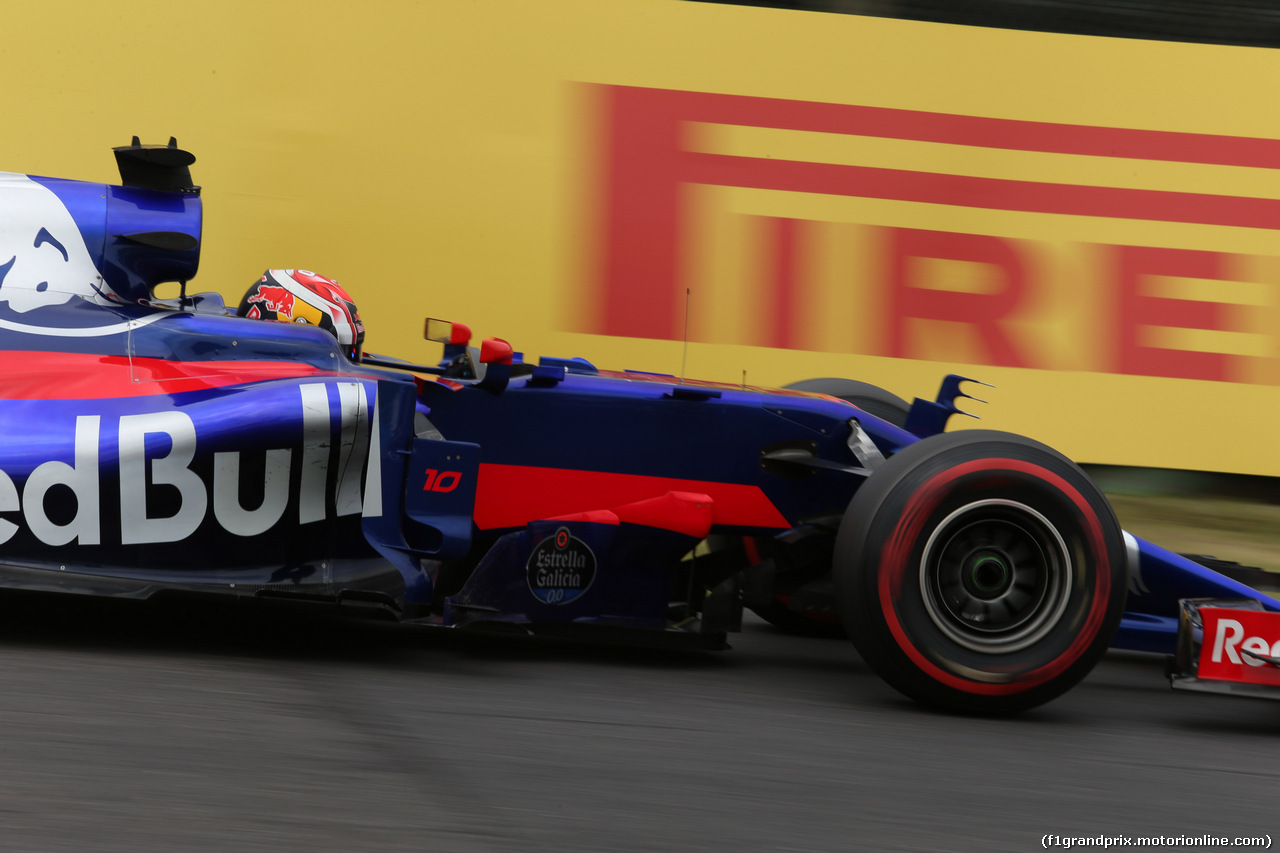 GP GIAPPONE, 07.10.2017- Prove Libere 3, Pierre Gasly (FRA) Scuderia Toro Rosso STR12