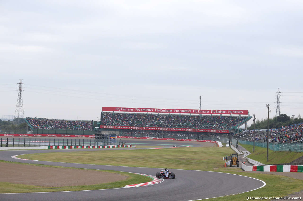 GP GIAPPONE, 06.10.2017- Prove Libere 1, Carlos Sainz Jr (ESP) Scuderia Toro Rosso STR12