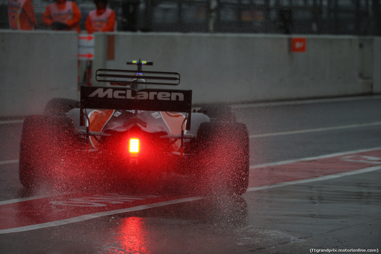 GP GIAPPONE, 06.10.2017- Prove Libere 2, Stoffel Vandoorne (BEL) McLaren MCL32