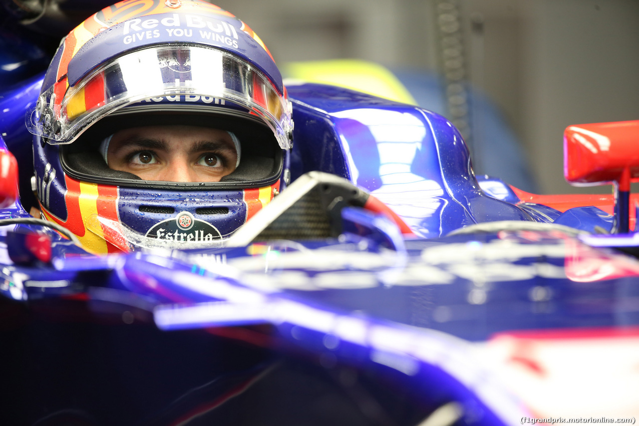GP GIAPPONE, 06.10.2017- Prove Libere 2, Carlos Sainz Jr (ESP) Scuderia Toro Rosso STR12