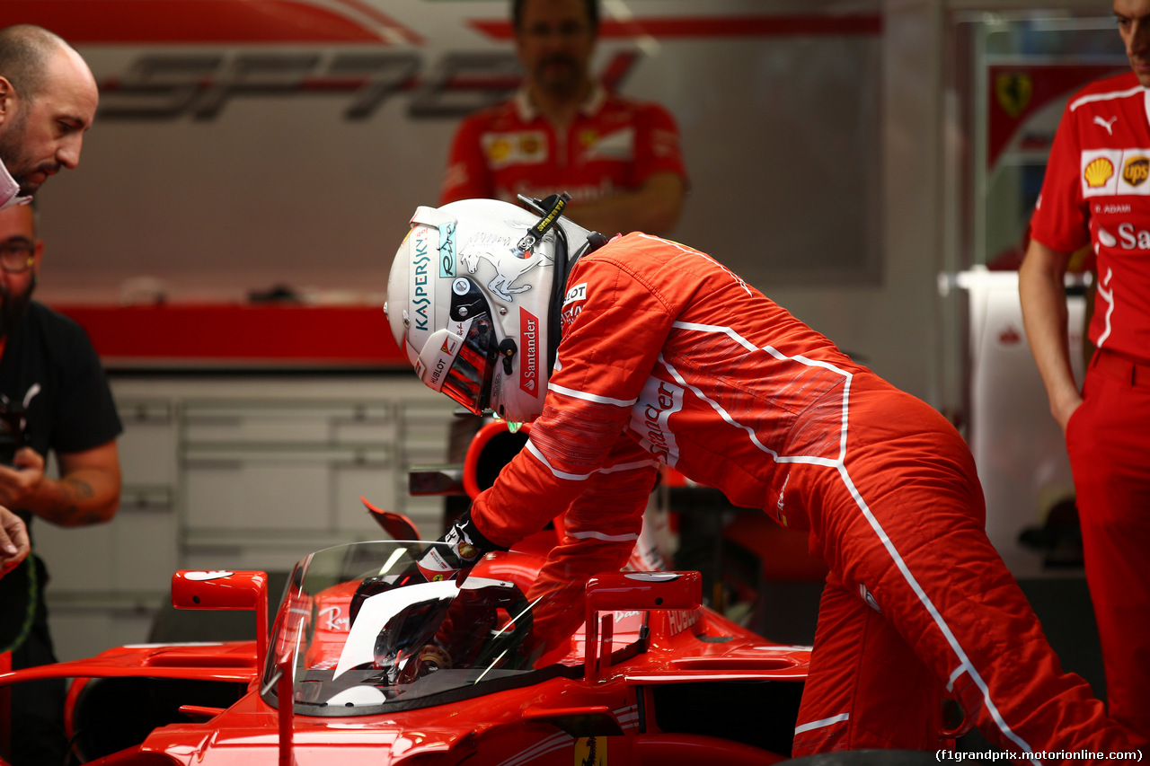 GP GRAN BRETAGNA, 13.07.2017 - Sebastian Vettel (GER) Ferrari SF70H with a cockpit cover.