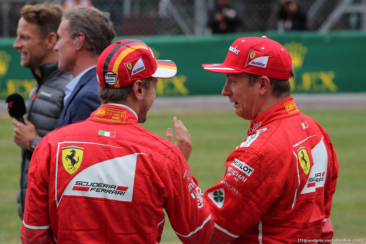 GP GRAN BRETAGNA, 15.07.2017 - Qualifiche, Sebastian Vettel (GER) Ferrari SF70H e Kimi Raikkonen (FIN) Ferrari SF70H
