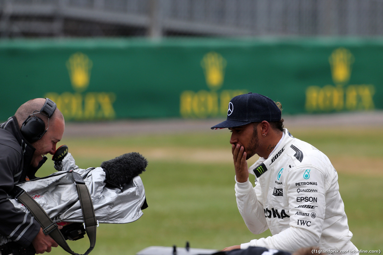 GP GRAN BRETAGNA, 15.07.2017 - Qualifiche, Lewis Hamilton (GBR) Mercedes AMG F1 W08 pole position