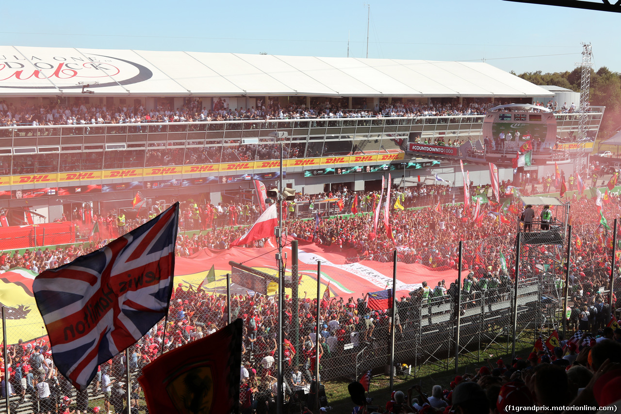 GP ITALIA, 03.09.2017- Podium, winner Lewis Hamilton (GBR) Mercedes AMG F1 W08 , 2nd Valtteri Bottas (FIN) Mercedes AMG F1 W08, 3rd Sebastian Vettel (GER) Ferrari SF70H