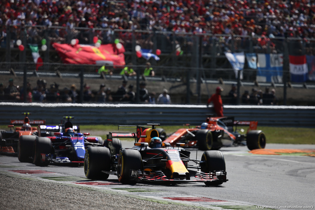 GP ITALIA, 03.09.2017- Gara, Daniel Ricciardo (AUS) Red Bull Racing RB13