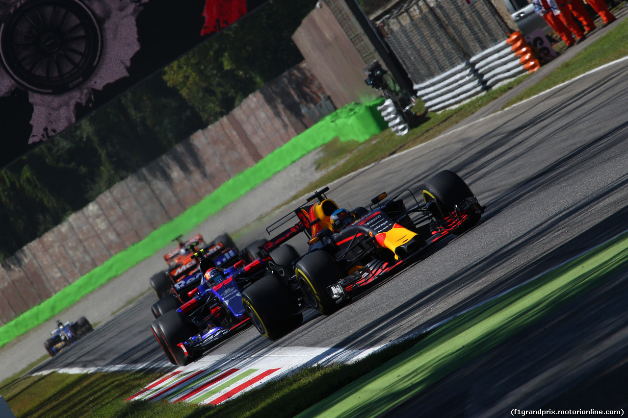 GP ITALIA, 03.09.2017- Gara, Daniel Ricciardo (AUS) Red Bull Racing RB13