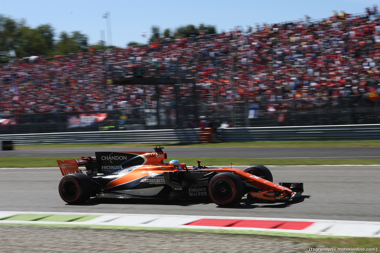 GP ITALIA, 03.09.2017- Gara, Fernando Alonso (ESP) McLaren Honda MCL32