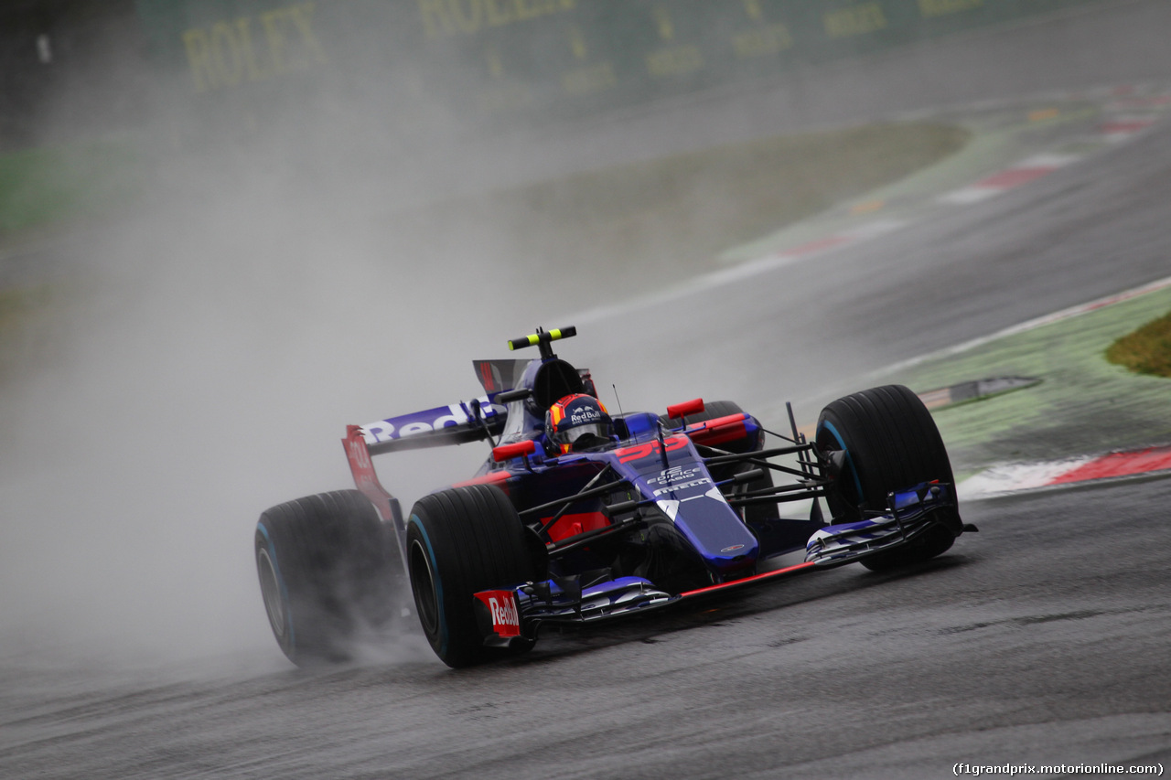 GP ITALIA, 02.09.2017- Free practice 3, Carlos Sainz Jr (ESP) Scuderia Toro Rosso STR12