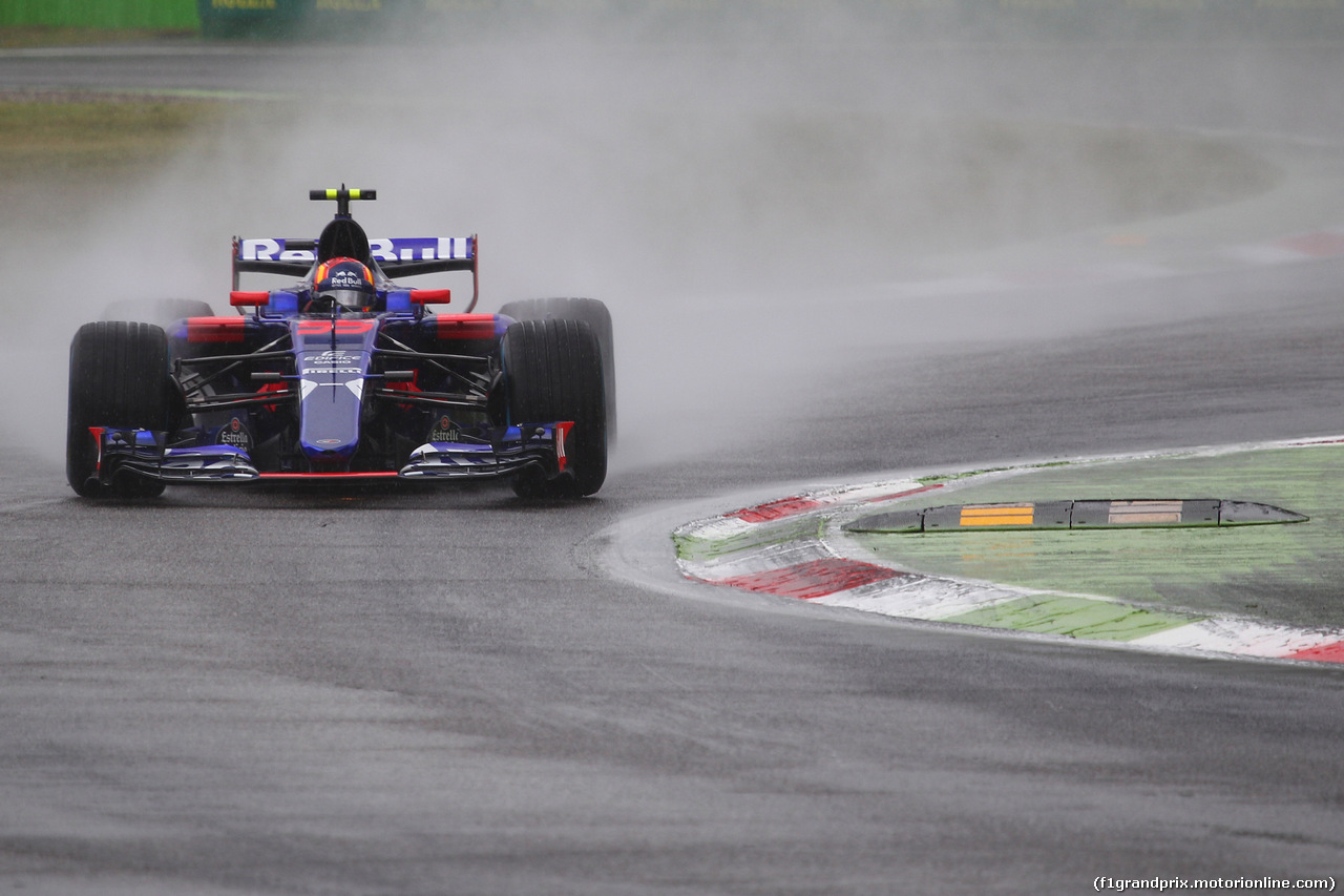GP ITALIA, 02.09.2017- Free practice 3, Carlos Sainz Jr (ESP) Scuderia Toro Rosso STR12