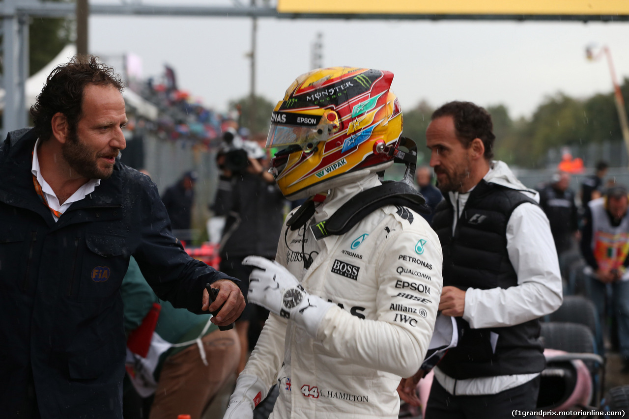 GP ITALIA, 02.09.2017- Qualifiche celebration: pole position Lewis Hamilton (GBR) Mercedes AMG F1 W08