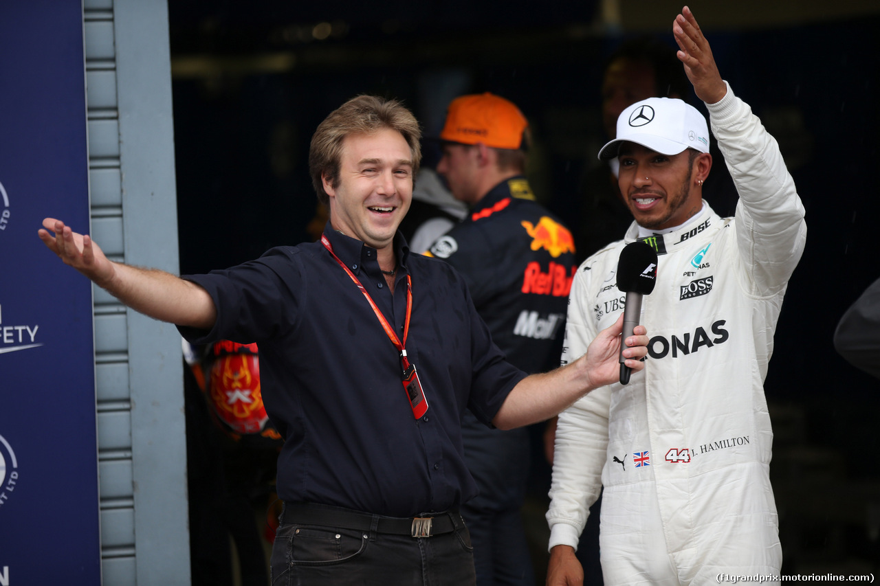 GP ITALIA, 02.09.2017- Qualifiche, celebration: pole position Lewis Hamilton (GBR) Mercedes AMG F1 W08