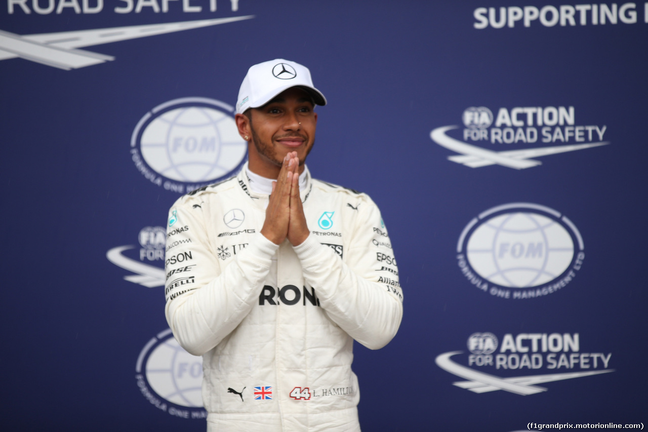GP ITALIA, 02.09.2017- Qualifiche, celebration: pole position Lewis Hamilton (GBR) Mercedes AMG F1 W08