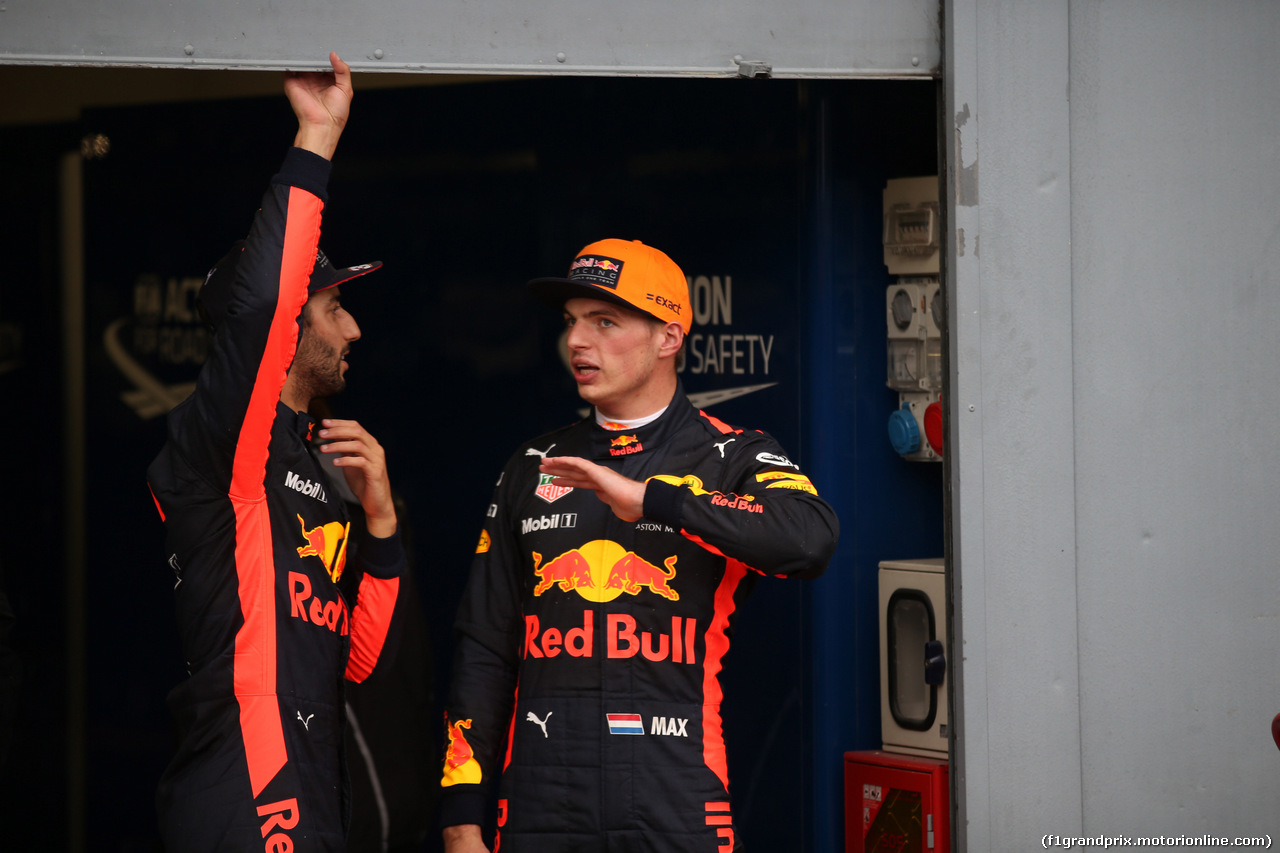 GP ITALIA, 02.09.2017- Festeggiamenti in parc fermee, Max Verstappen (NED) Red Bull Racing RB13 e Daniel Ricciardo (AUS) Red Bull Racing RB13