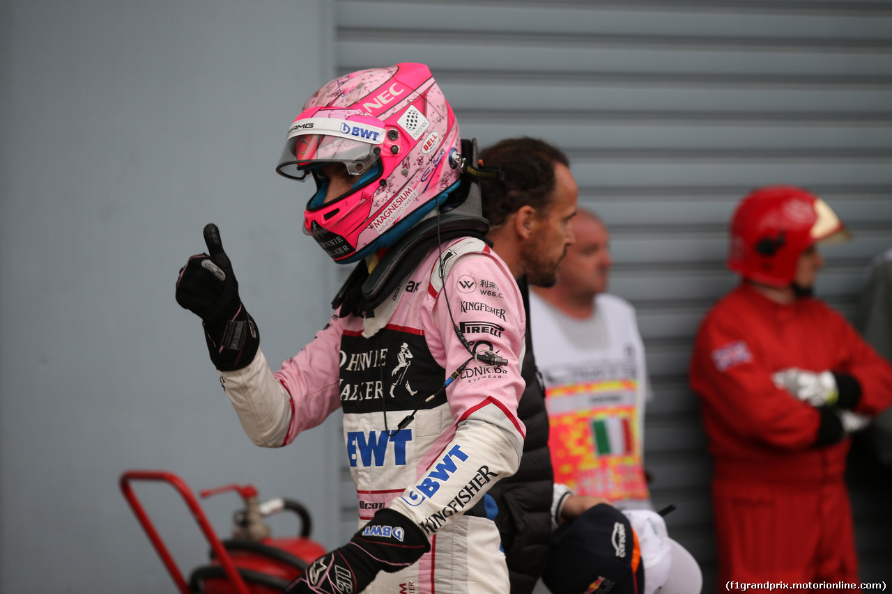 GP ITALIA, 02.09.2017- Festeggiamenti in parc fermee,  Esteban Ocon (FRA) Sahara Force India F1 VJM10