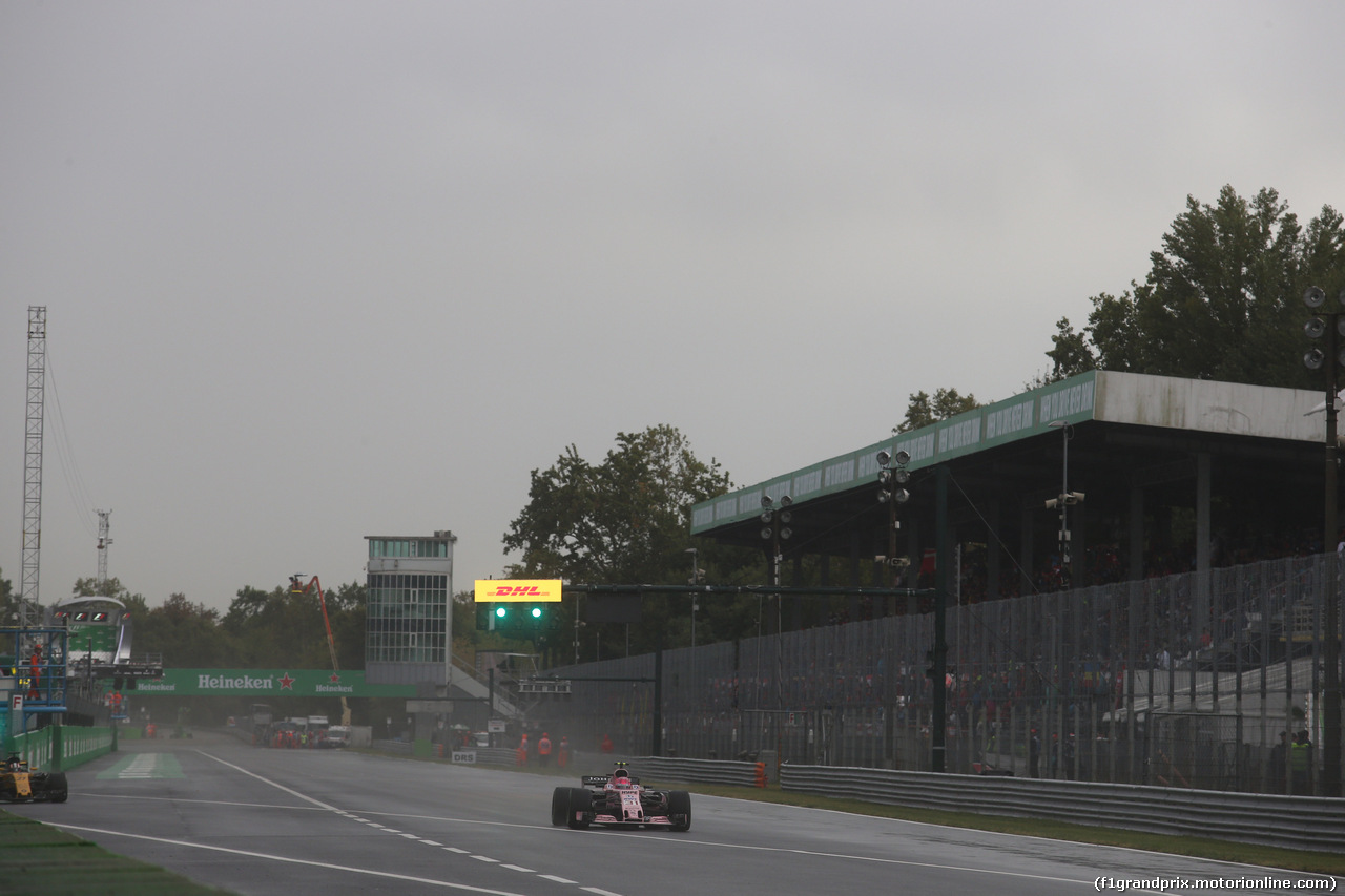 GP ITALIA, 02.09.2017- Qualifiche, Esteban Ocon (FRA) Sahara Force India F1 VJM10