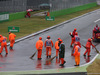 GP ITALIA, 02.09.2017- Qualifiche, Marshalls are drying the track