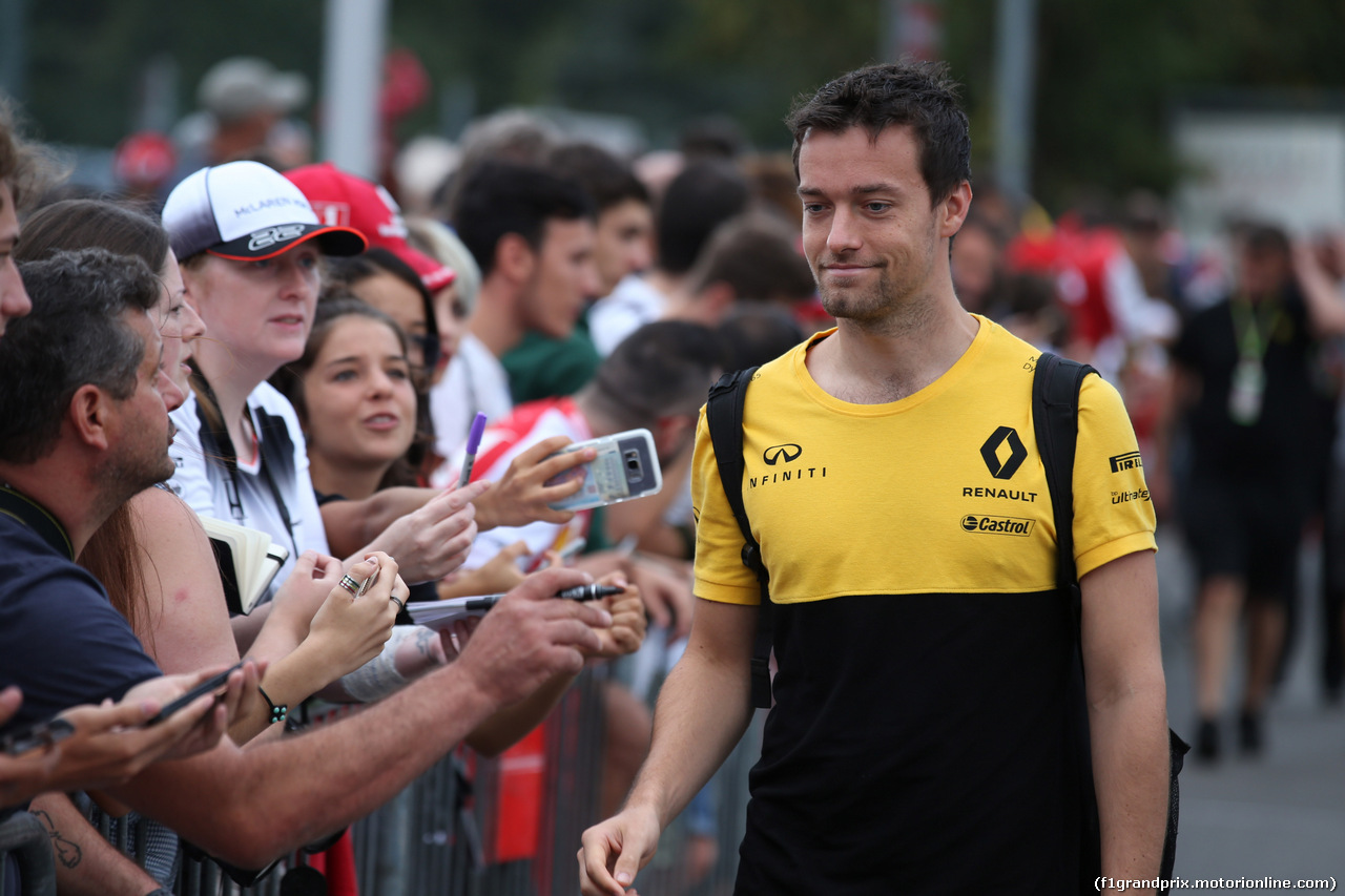 GP ITALIA, 01.09.2017- Jolyon Palmer (GBR) Renault Sport F1 Team RS17