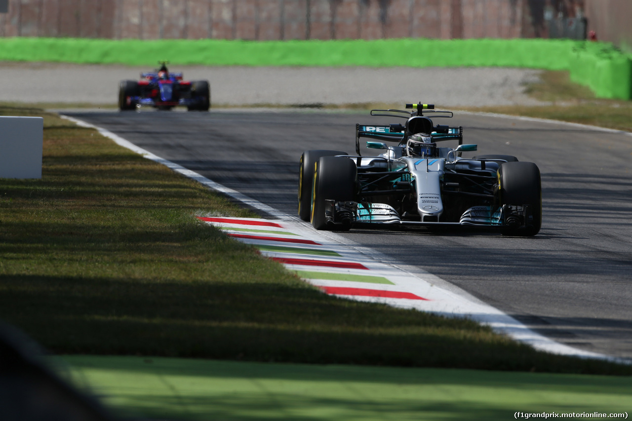 GP ITALIA, 01.09.2017- Prove Libere 2, Valtteri Bottas (FIN) Mercedes AMG F1 W08