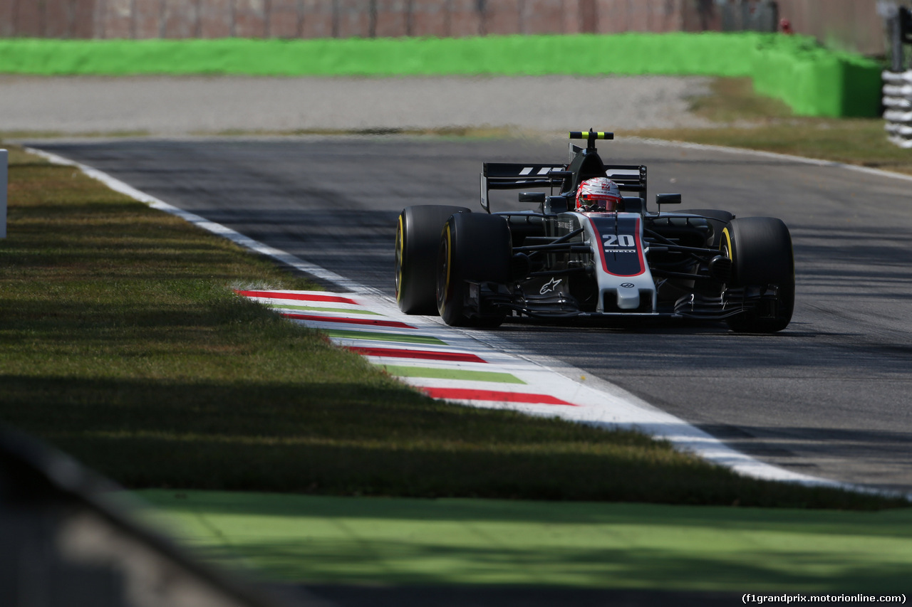 GP ITALIA, 01.09.2017- Prove Libere 2, Kevin Magnussen (DEN) Haas F1 Team VF-17