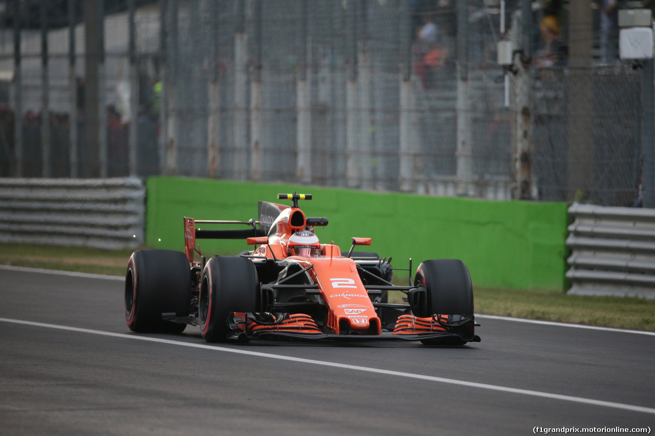 GP ITALIA, 01.09.2017- Prove Libere 2, Stoffel Vandoorne (BEL) McLaren MCL32