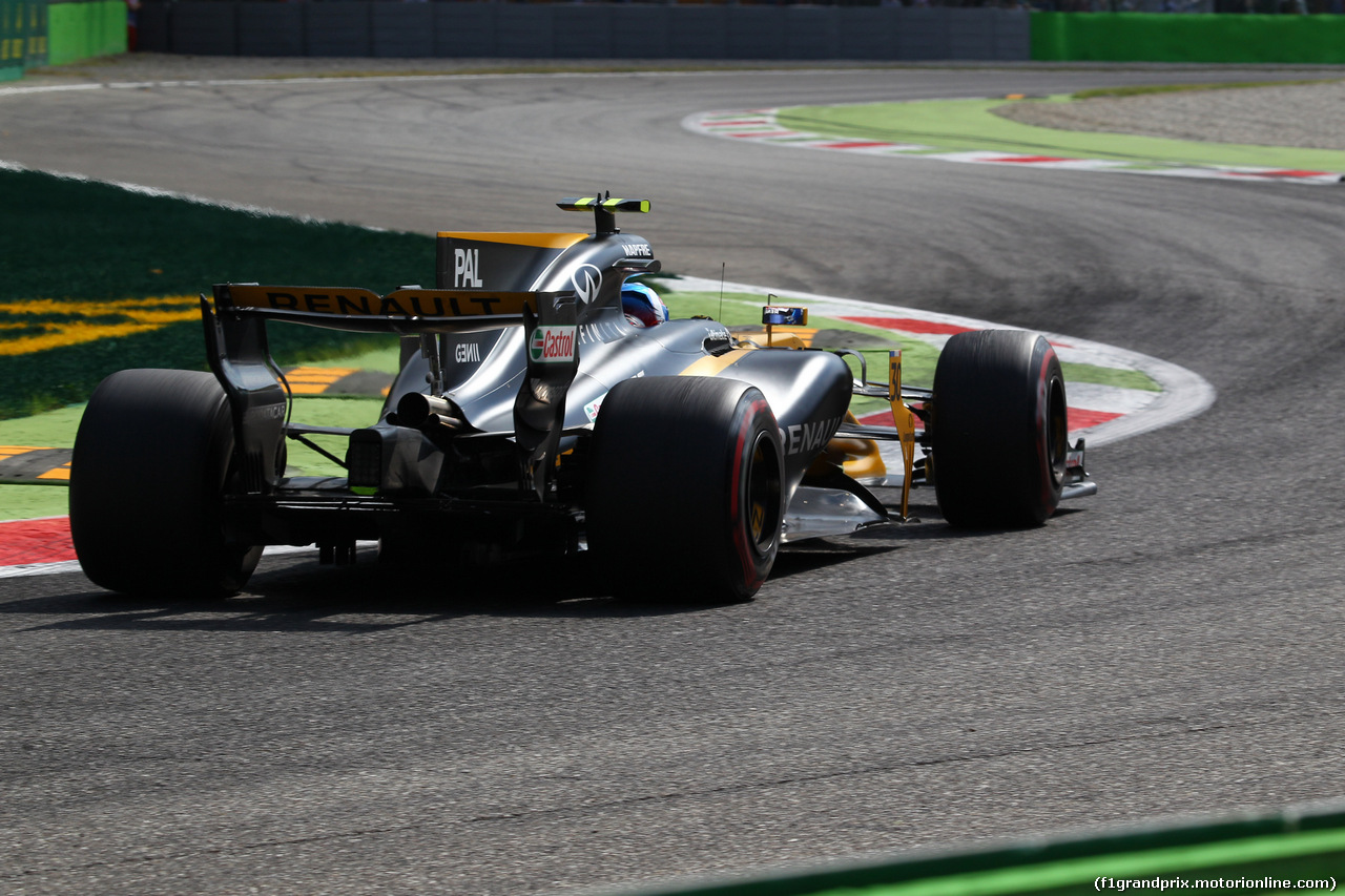 GP ITALIA, 01.09.2017- Prove Libere 2, Jolyon Palmer (GBR) Renault Sport F1 Team RS17