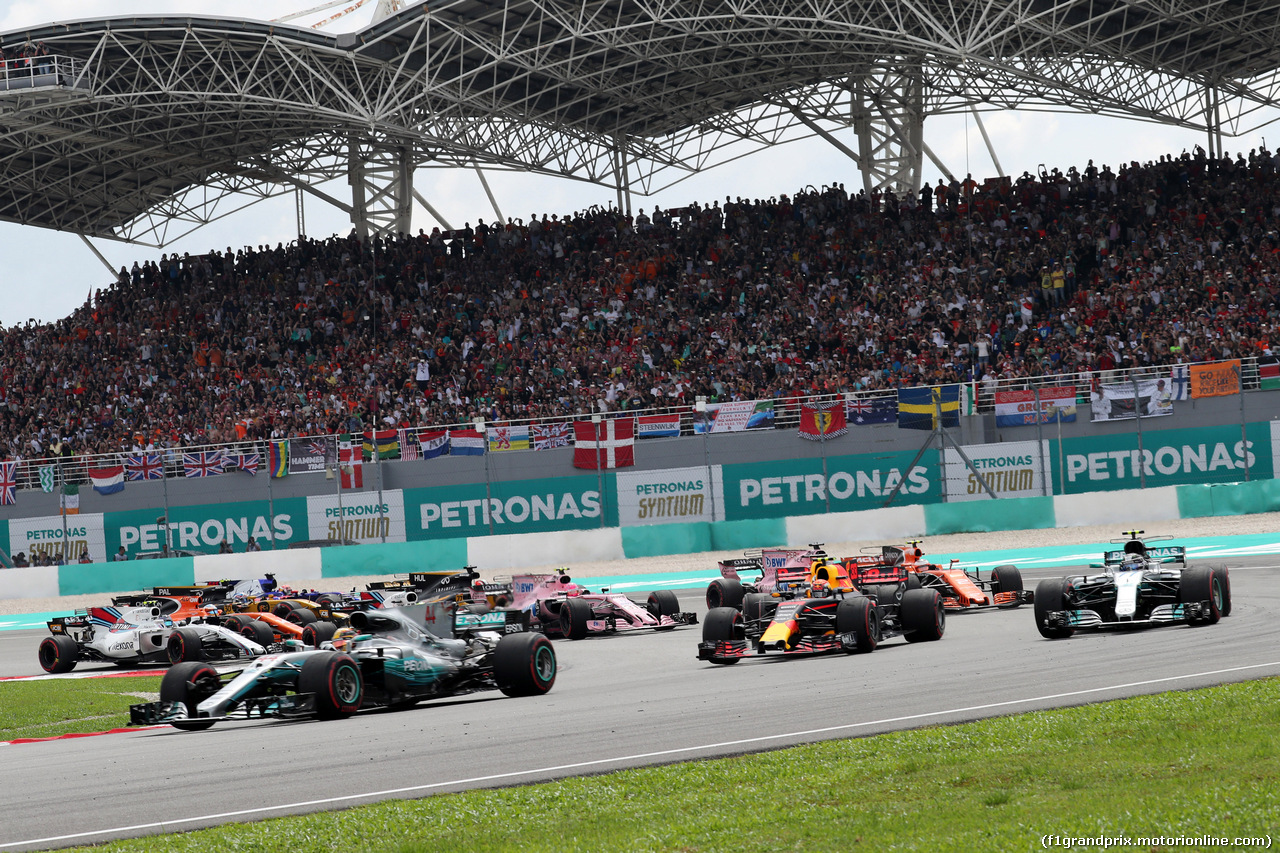 GP MALESIA, 01.10.2017 - Gara, Start of the race
