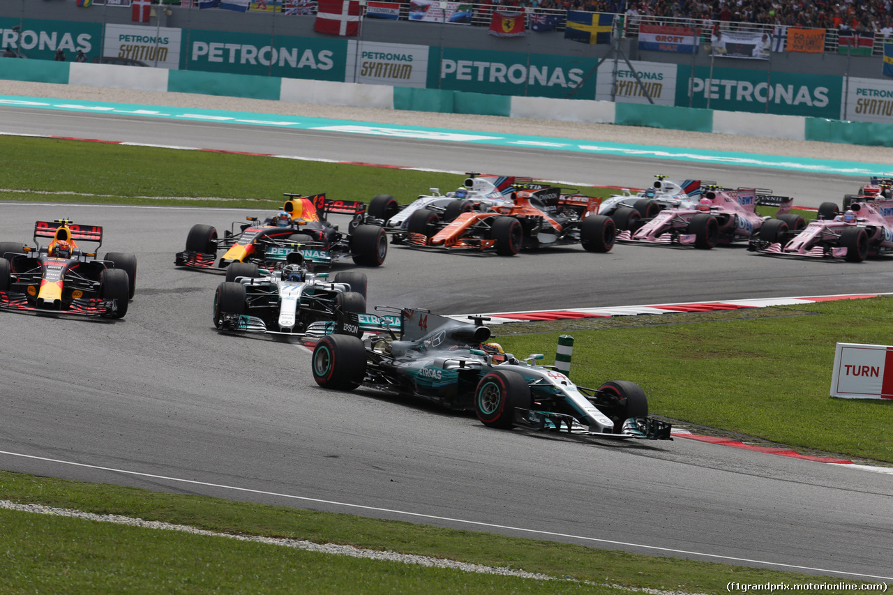 GP MALESIA, 01.10.2017 - Gara, Start of the race