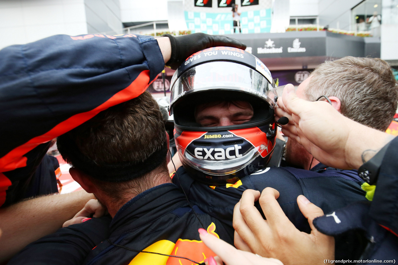 GP MALESIA, 01.10.2017 - Gara, Max Verstappen (NED) Red Bull Racing RB13 vincitore