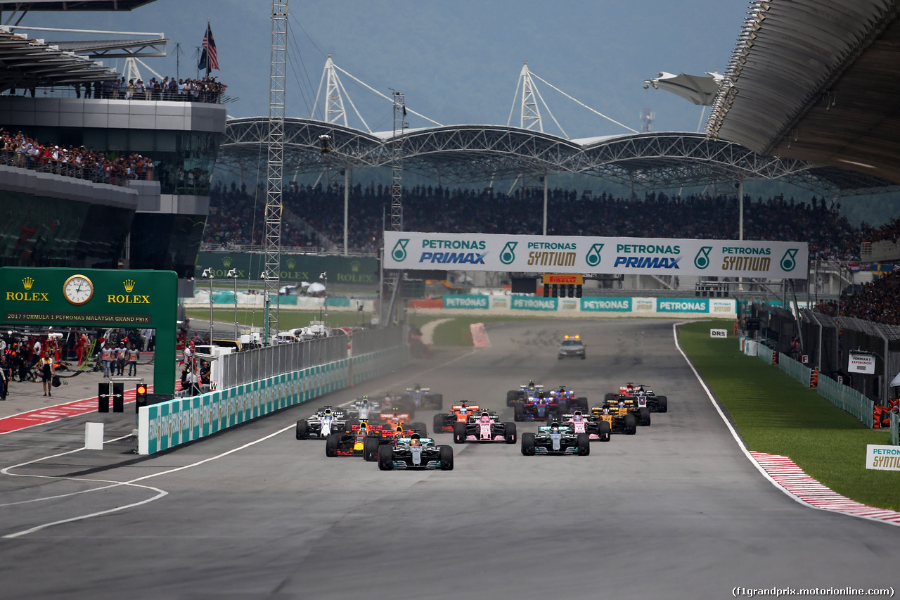 GP MALESIA, 01.10.2017 - Gara, Start of the race
