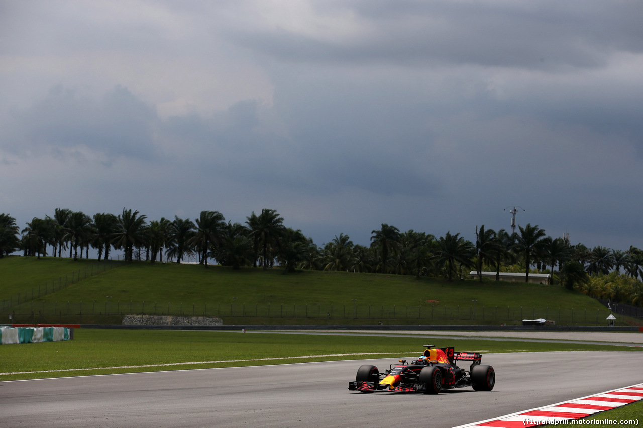 GP MALESIA, 30.09.2017 - Prove Libere 3, Daniel Ricciardo (AUS) Red Bull Racing RB13