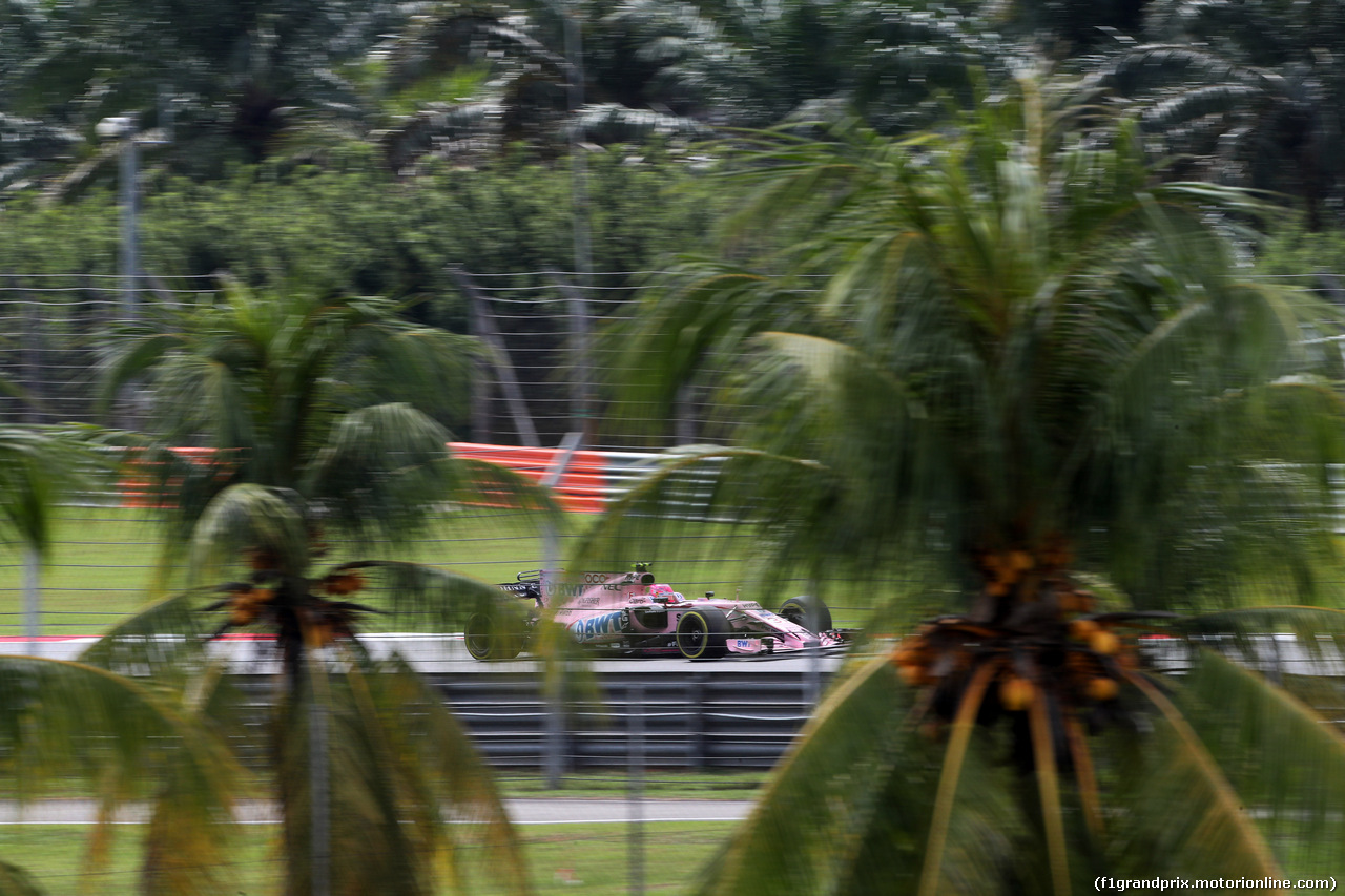 GP MALESIA, 29.09.2017 - Prove Libere 2, Esteban Ocon (FRA) Sahara Force India F1 VJM10