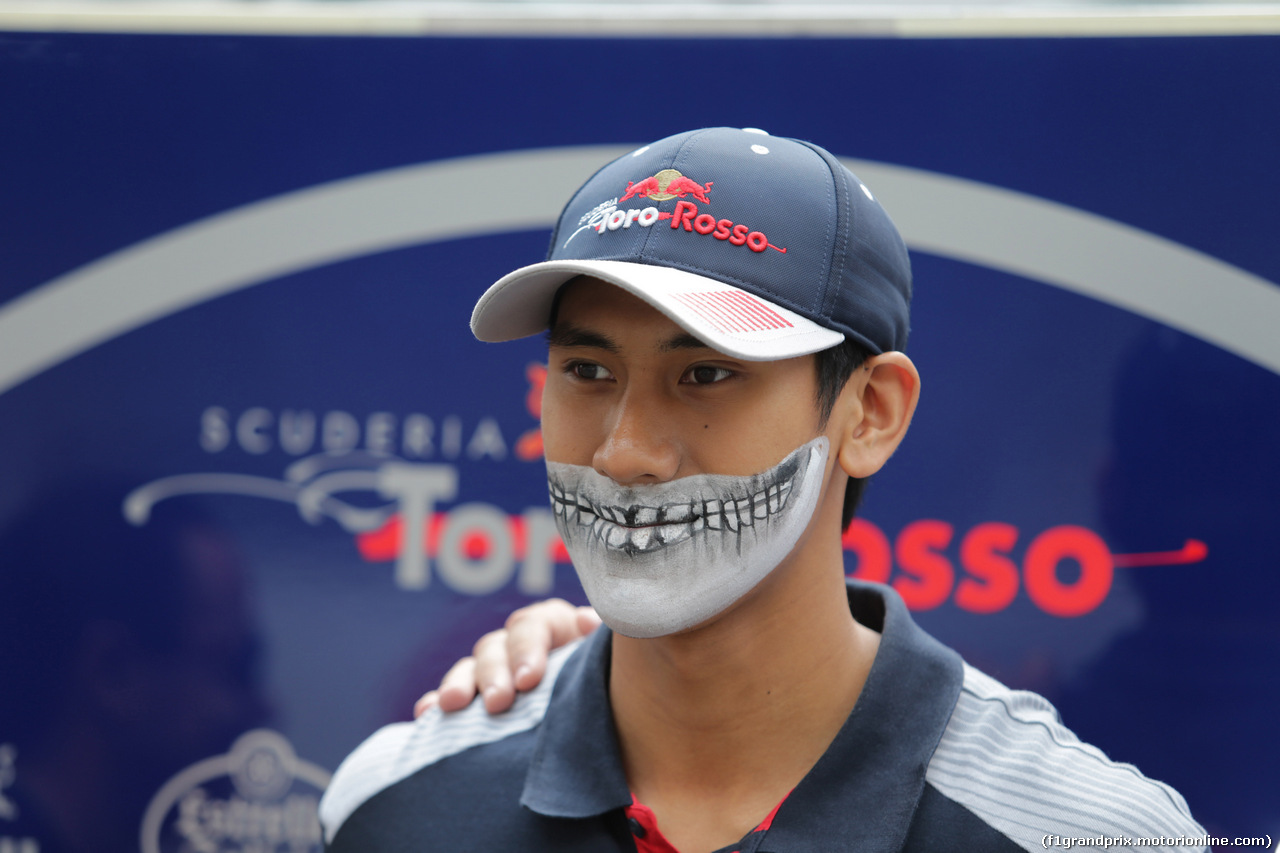 GP MESSICO, 29.10.2017 - Gara, Sean Gelael (INA) Test Driver, Scuderia Toro Rosso STR12