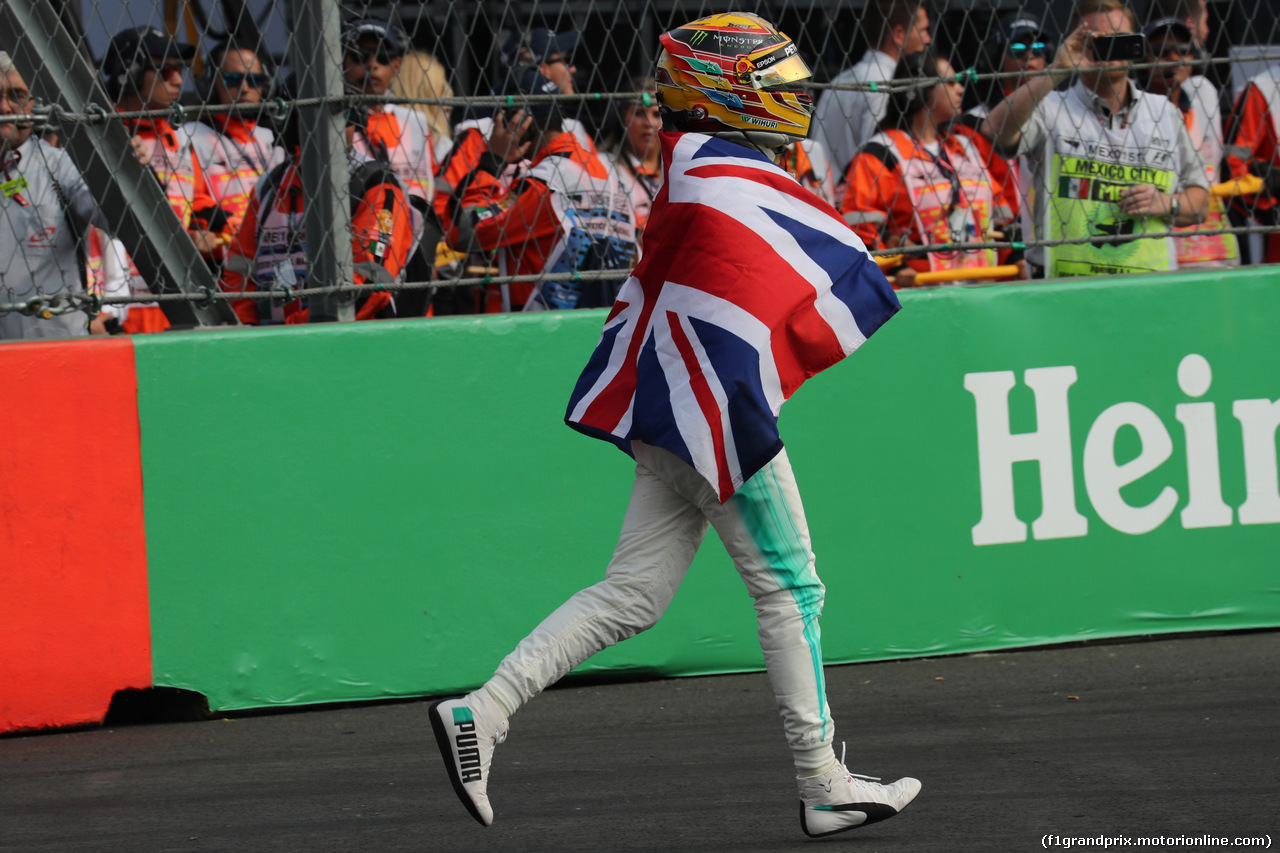 GP MESSICO, 29.10.2017 - Gara, Lewis Hamilton (GBR) Mercedes AMG F1 W08 World Champion 2017