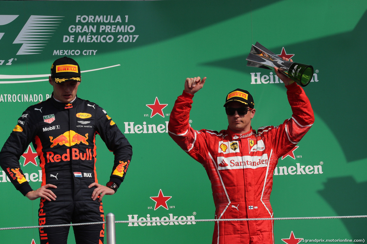 GP MESSICO, 29.10.2017 - Gara, Max Verstappen (NED) Red Bull Racing RB13 vincitore e 3rd place Kimi Raikkonen (FIN) Ferrari SF70H
