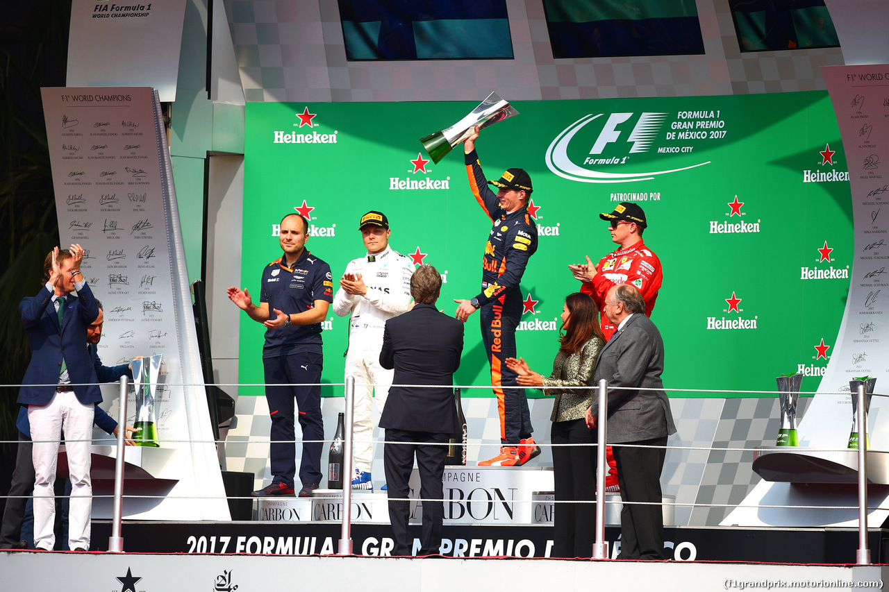 GP MESSICO, 29.10.2017 - Gara, 1st place Max Verstappen (NED) Red Bull Racing RB13, 2nd place Valtteri Bottas (FIN) Mercedes AMG F1 W08 e 3rd place Kimi Raikkonen (FIN) Ferrari SF70H