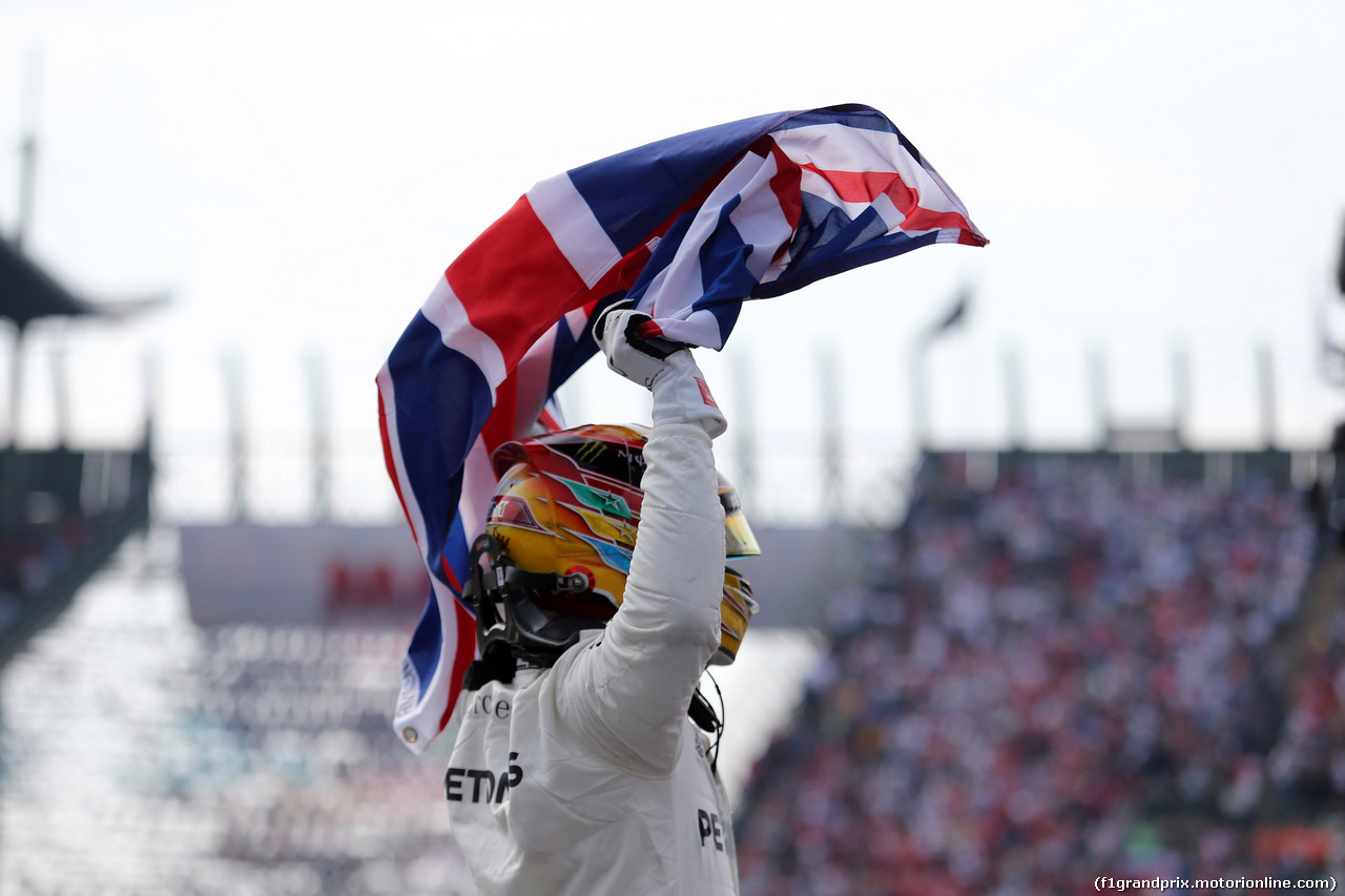 GP MESSICO, 29.10.2017 - Gara, Lewis Hamilton (GBR) Mercedes AMG F1 W08 World Champion 2017