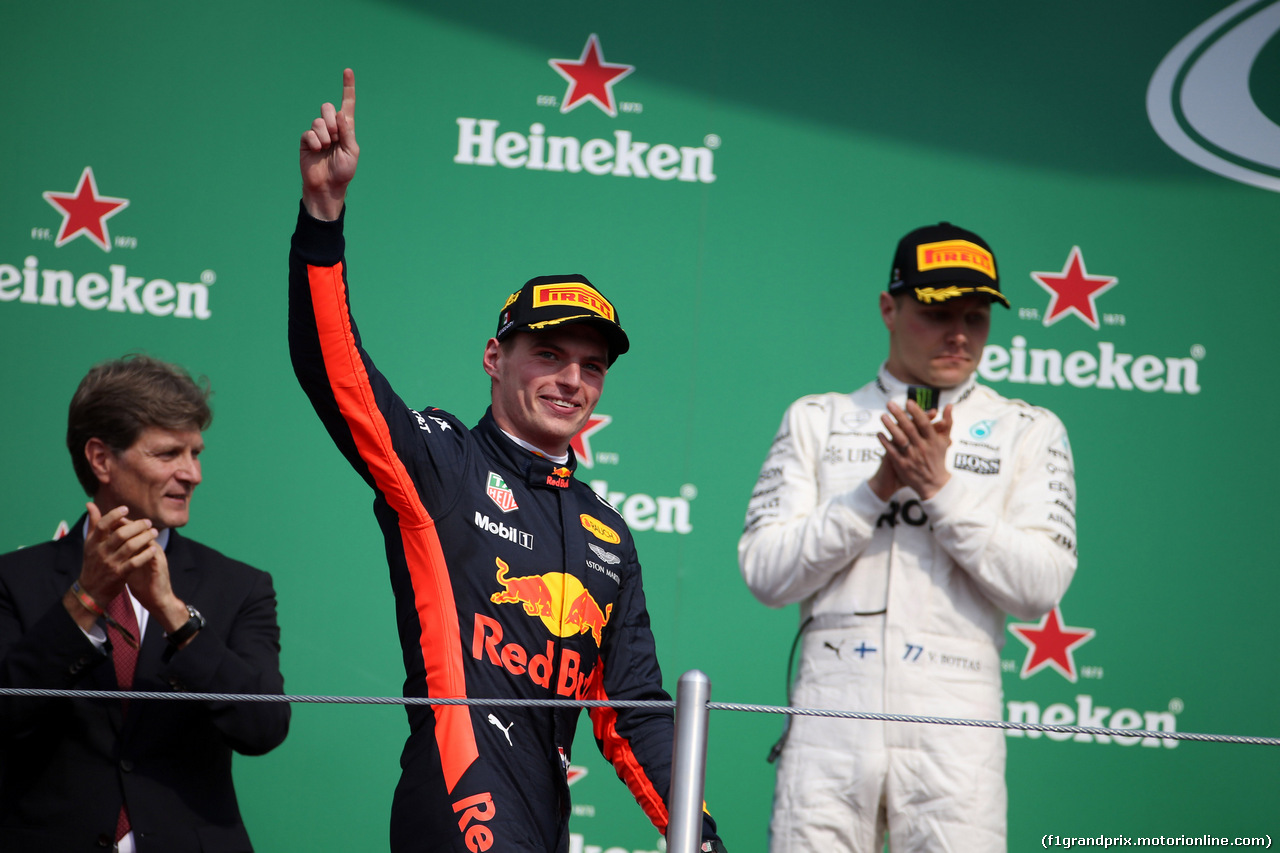 GP MESSICO, 29.10.2017 - Gara, Max Verstappen (NED) Red Bull Racing RB13 vincitore