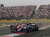 GP MESSICO, 29.10.2017 - Gara, Pascal Wehrlein (GER) Sauber C36 e Stoffel Vandoorne (BEL) McLaren MCL32