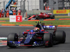 GP MESSICO, 29.10.2017 - Gara, Brendon Hartley (NZL) Scuderia Toro Rosso STR12 davanti a Sebastian Vettel (GER) Ferrari SF70H