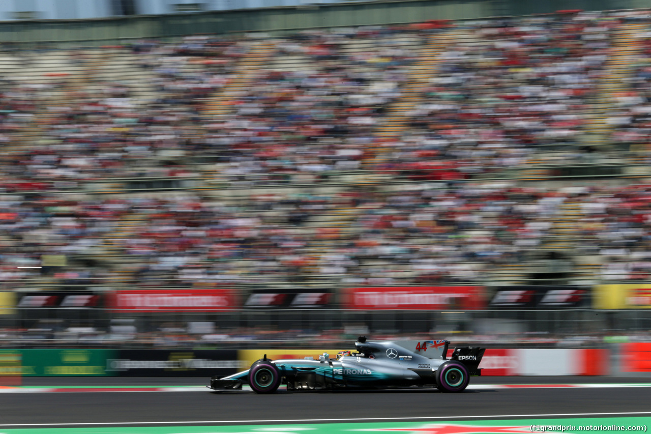 GP MESSICO, 27.10.2017 - Prove Libere 2, Lewis Hamilton (GBR) Mercedes AMG F1 W08