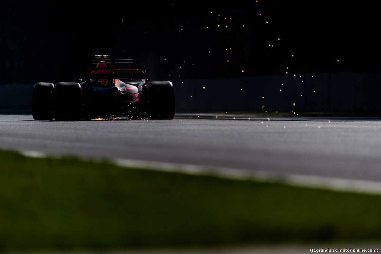 GP MESSICO, 28.10.2017 - Prove Libere 3, Max Verstappen (NED) Red Bull Racing RB13