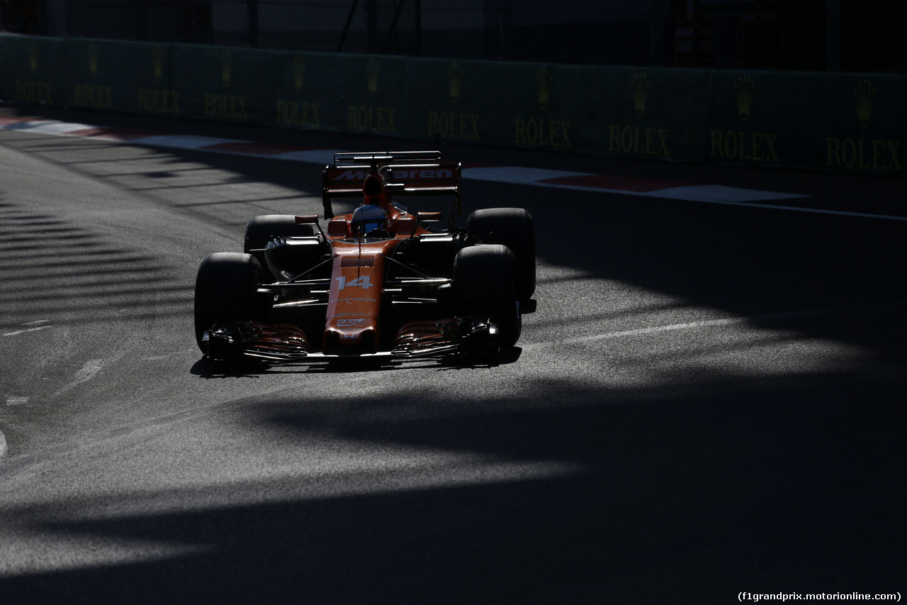 GP MESSICO, 28.10.2017 - Prove Libere 3, Fernando Alonso (ESP) McLaren MCL32