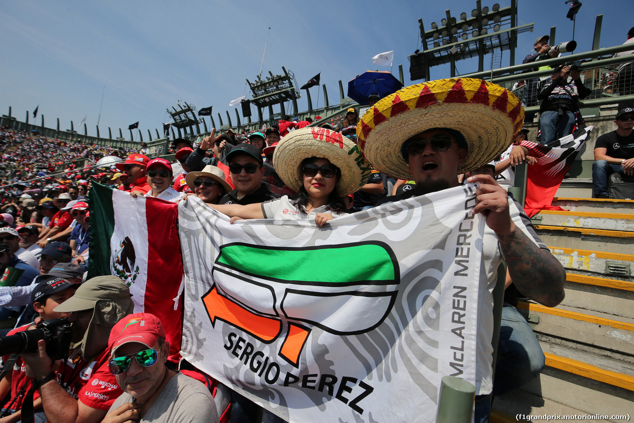 GP MESSICO, 28.10.2017 - Qualifiche, Fans